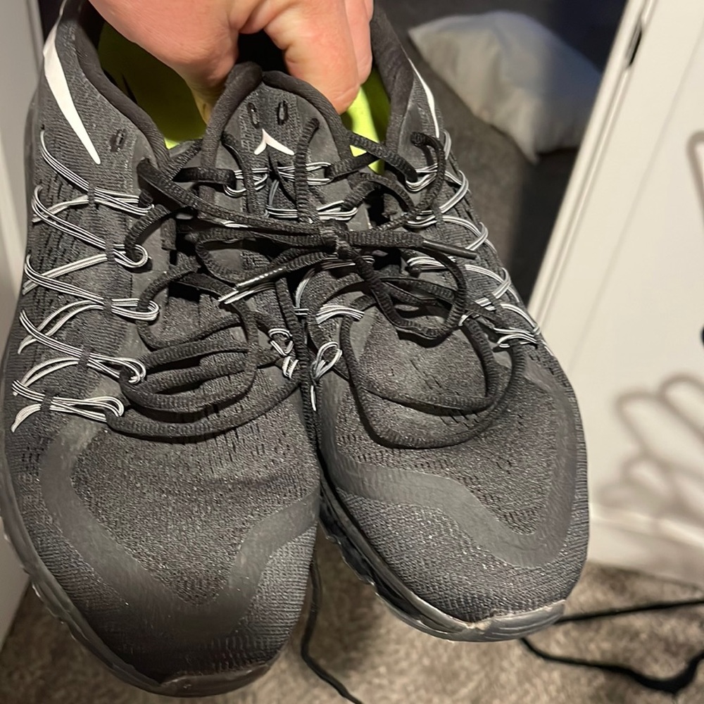 Nike air max shoes size 13